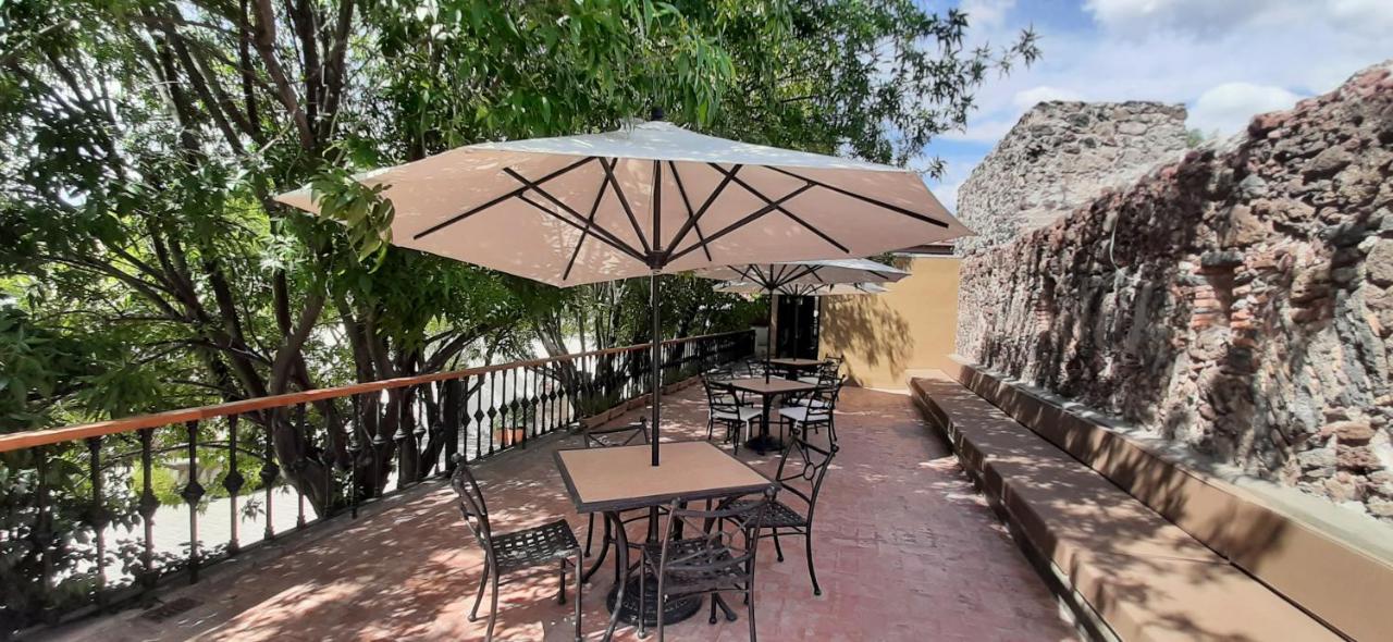 Hacienda Boutique